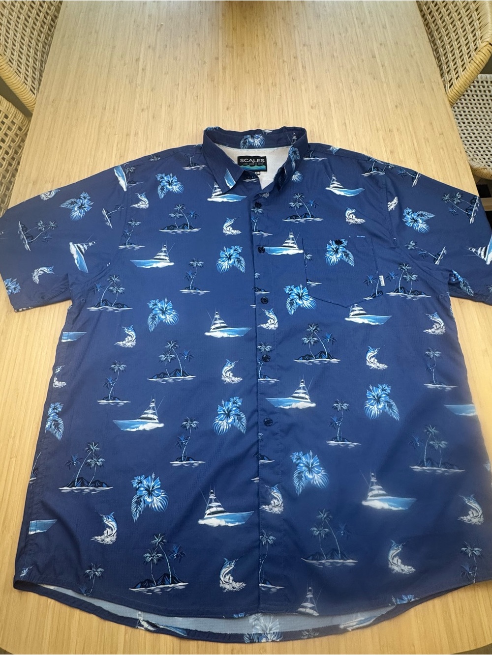Scales Navy Blue Tropical Camp-Collar Lightweight Button-Down Shirt